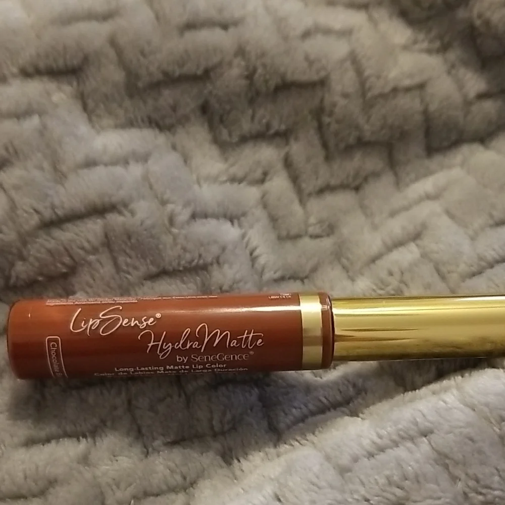 LipSense HydraMatte Lip Color-chocolate Bar - Picture 5 of 7